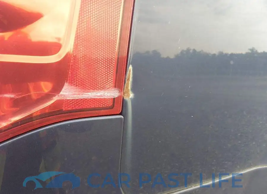 2C4RDGBG6GR101624# 12