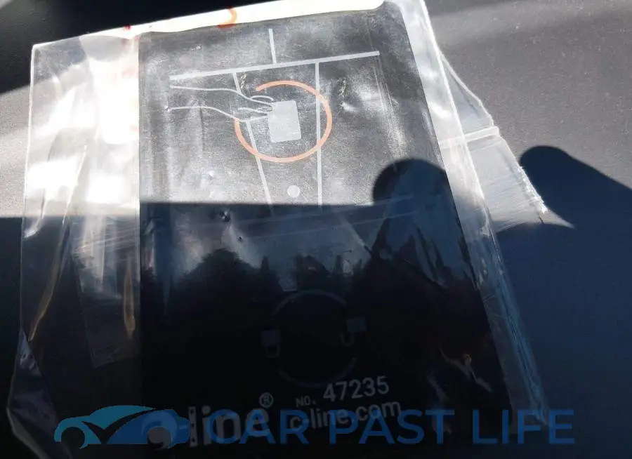 5YJ3E1EB3NF209529# 11