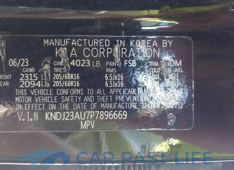 KNDJ23AU7P7896669# 9