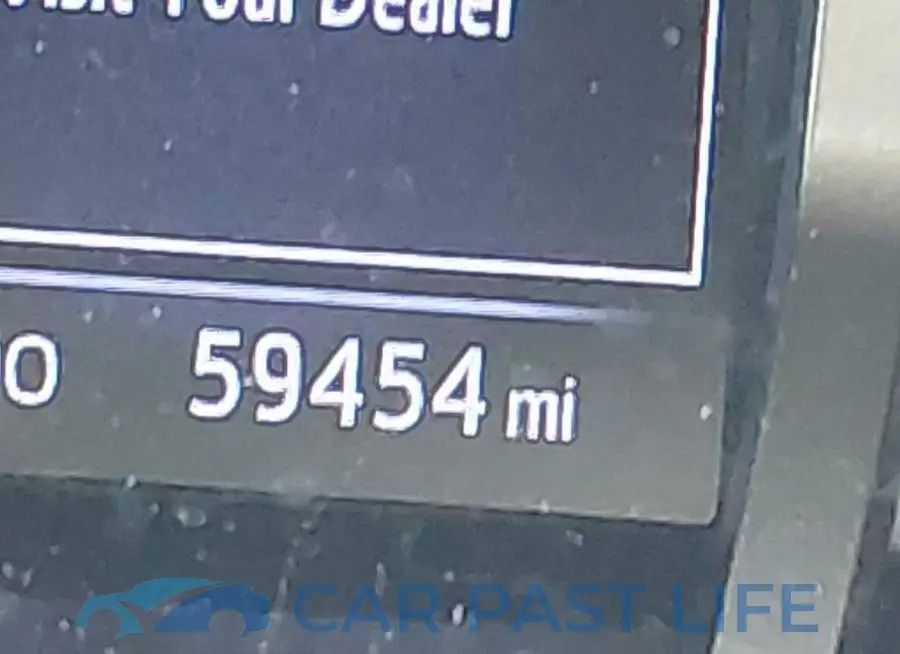 3TMCZ5AN7KM189465# 15