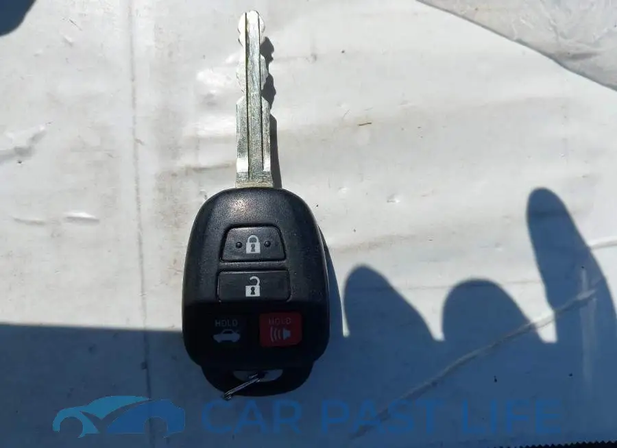 4T1BF1FK2GU168355# 11