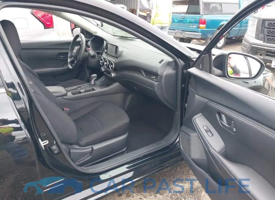 3N1AB8BV4RY302807# 5