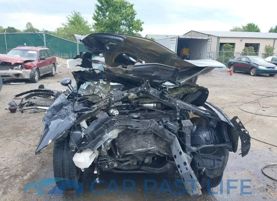 2C3CDZGG6HH641125# 13