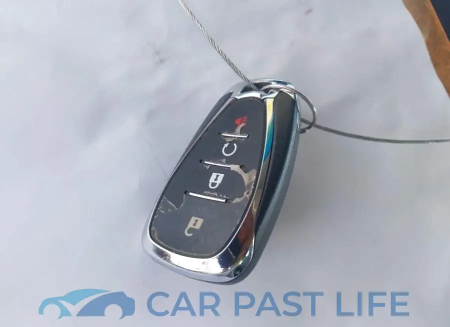 1G1FZ6S02K4135226# 11