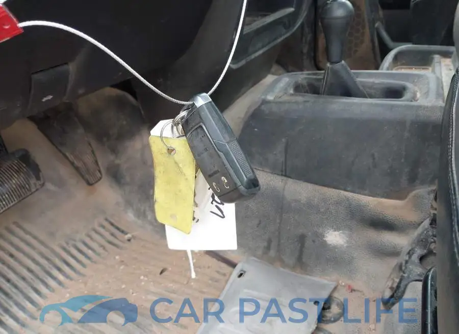 3C7WRNBL2KG616496# 11