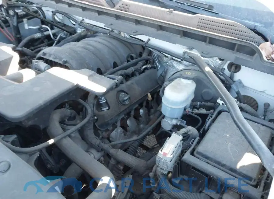 1GCRCPEC1JZ315686# 18