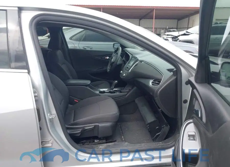 1G1ZD5ST3JF129504# 5
