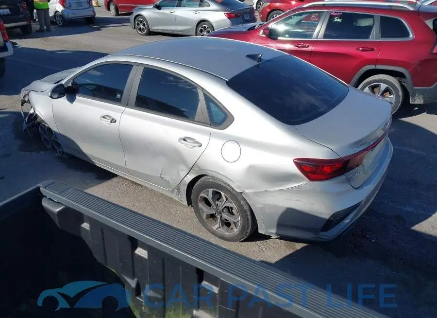 3KPF24AD4LE221528# 3