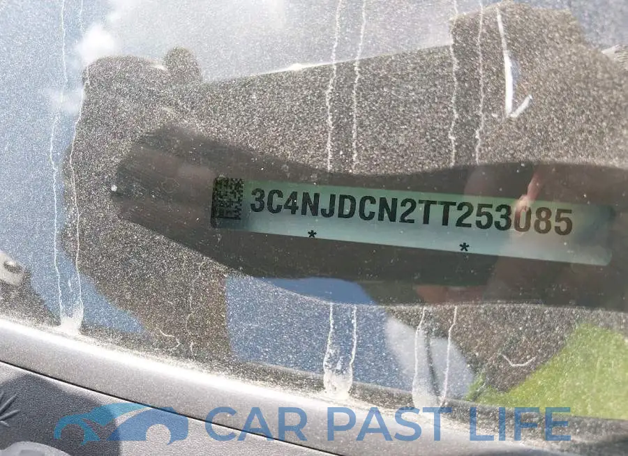 3C4NJDCN2TT253085# 9