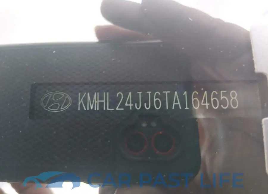 KMHL24JJ6TA164658# 9