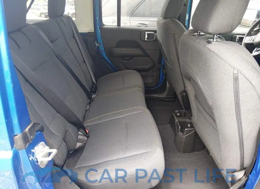 1C4PJXEN8TW266201# 8