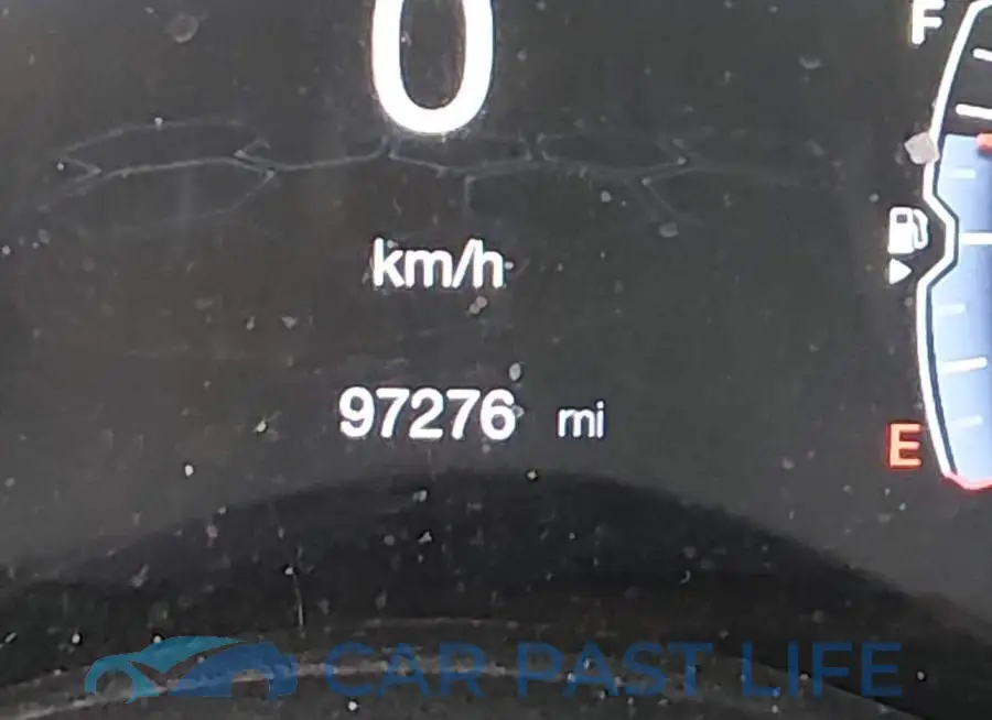 3C4NJDDB1JT174928# 15