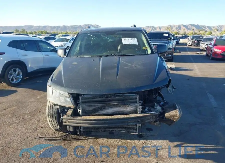 3C4PDCGB6HT563807# 6