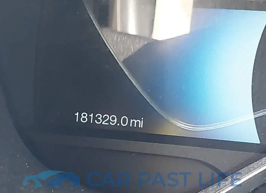 1FADP5CU3GL110435# 15