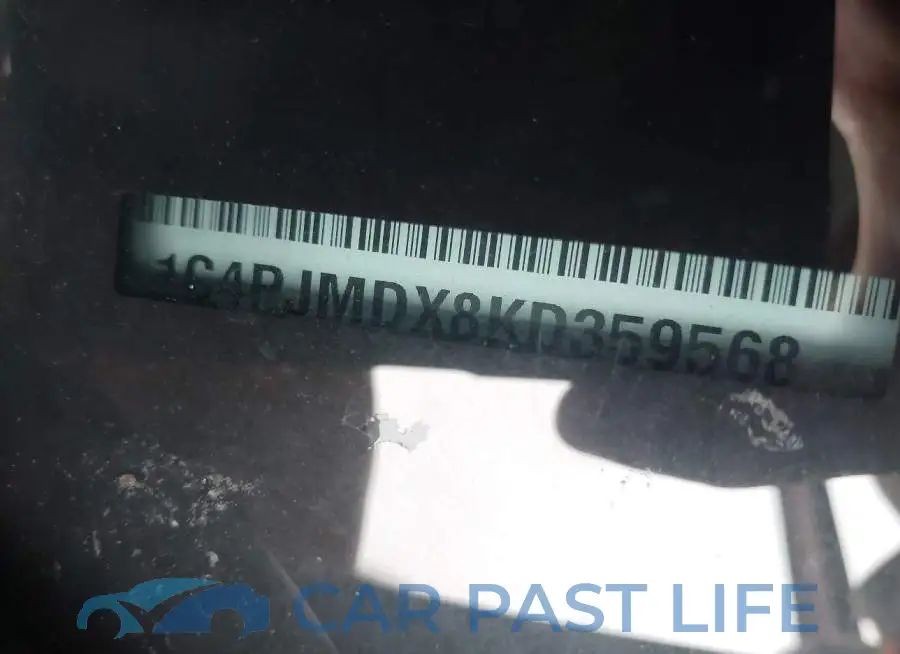 1C4PJMDX8KD359568# 9
