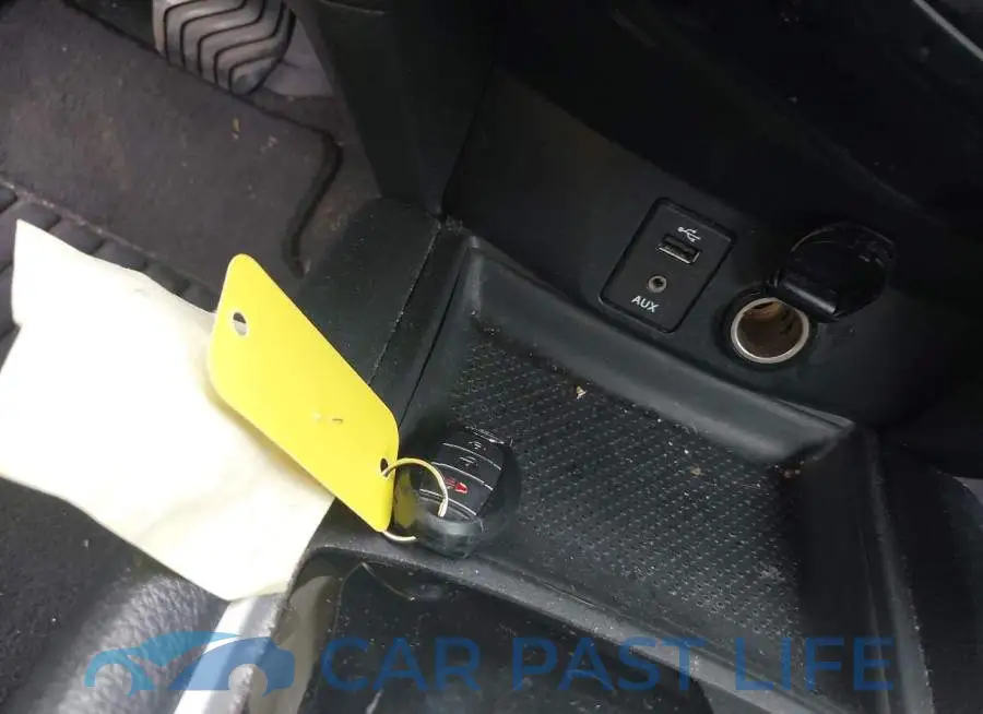 KNMAT2MV4GP628870# 11