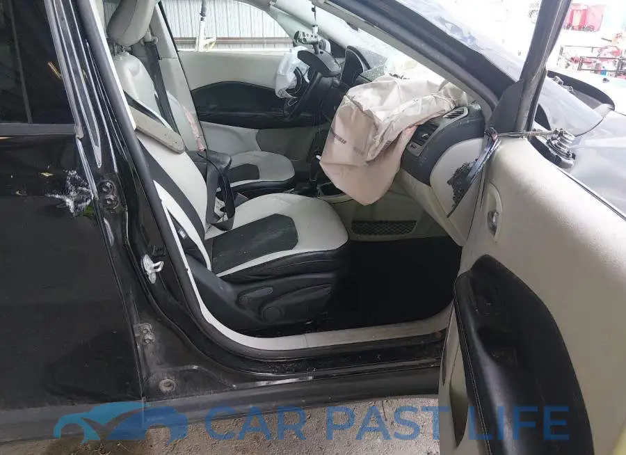 3C4NJCBB3JT181778# 5