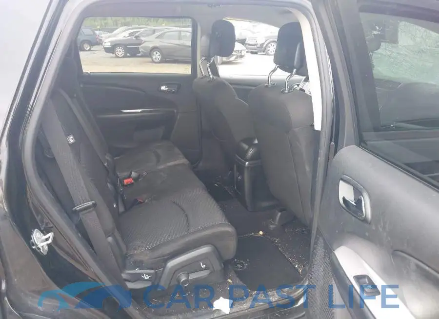 3C4PDCAB4HT519586# 8