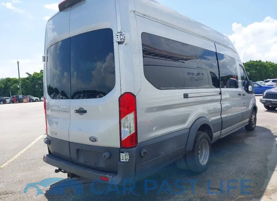 1FDVU4XV0JKA41295# 4