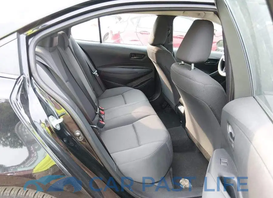 5YFB4MDE4RP168897# 8