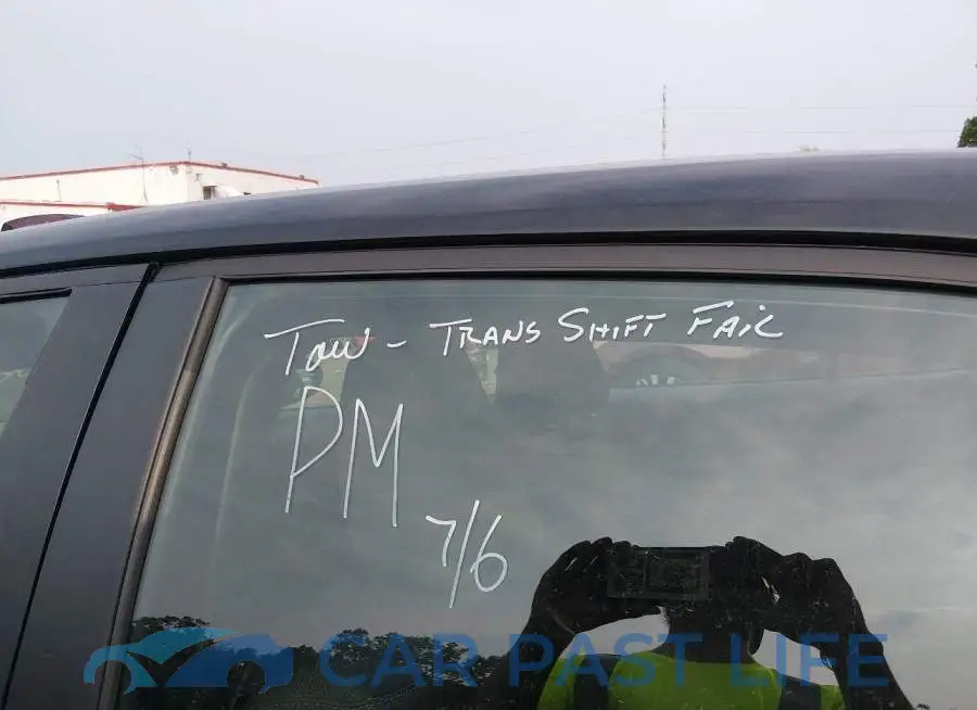 5YFB4MDE4RP168897# 17