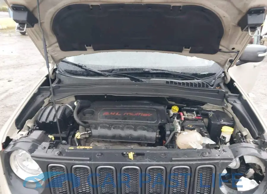 ZACCJBCB4HPF53050# 10