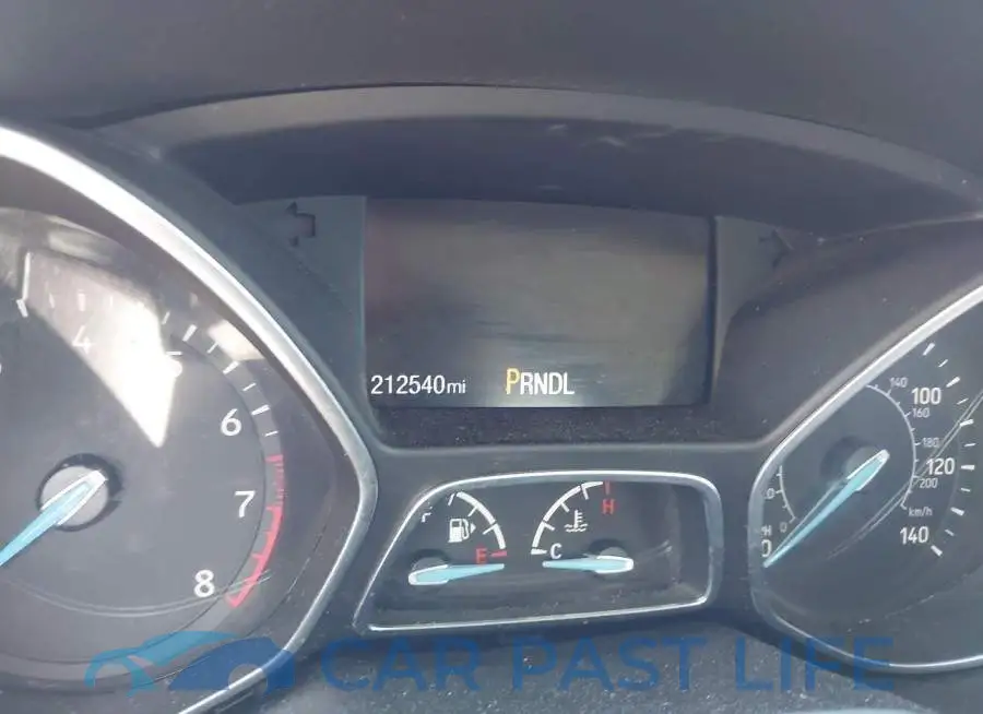 1FADP3F2XJL212787# 7