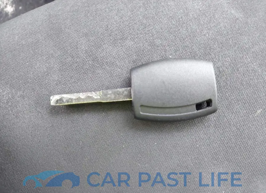 1FADP3F2XJL212787# 11