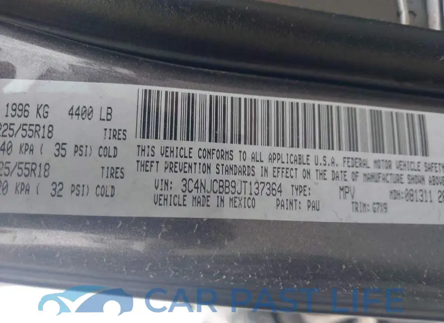 3C4NJCBB9JT137364# 9