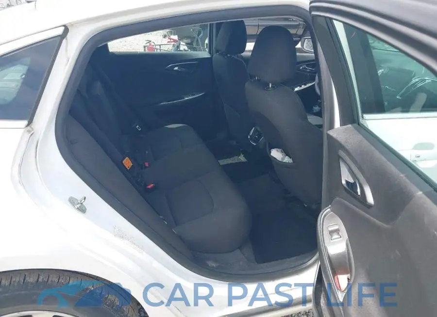 1G1ZD5STXJF158465# 8