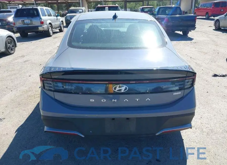 KMHL24JJ9TA147529# 16