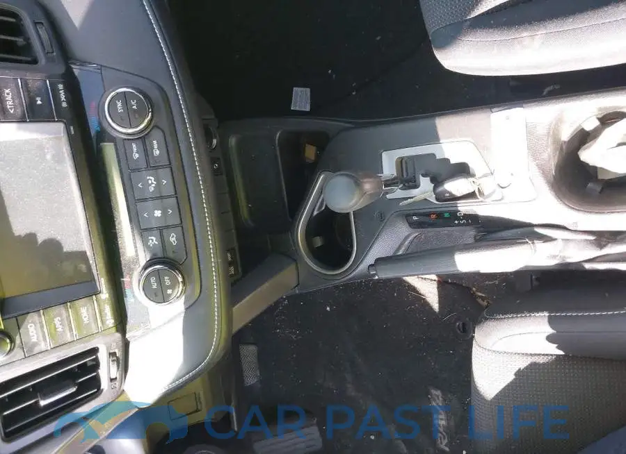 2T3WFREV8GW242526# 11
