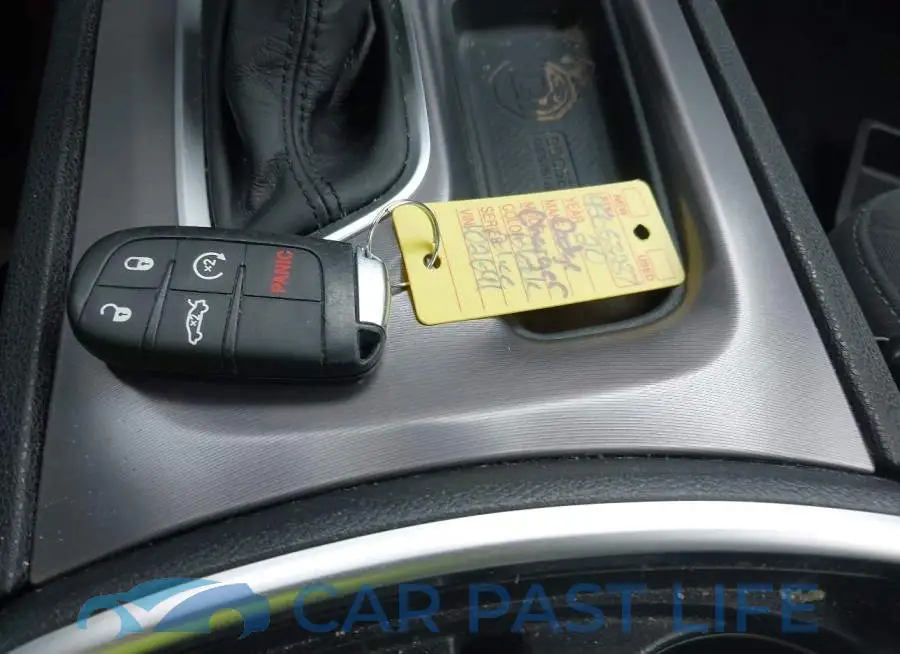 2C3CDXJG6LH102641# 11