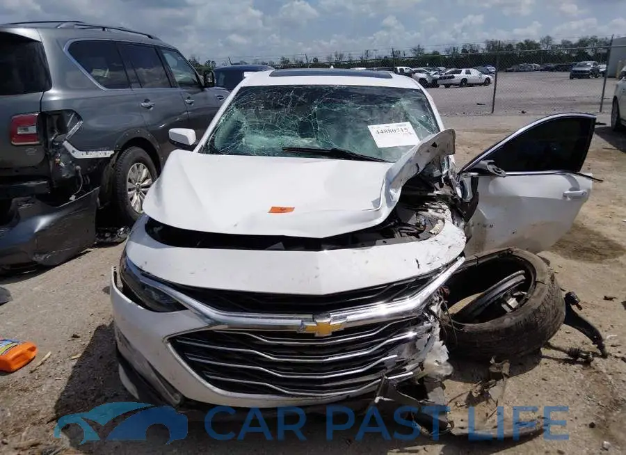 1G1ZD5ST8PF139602# 13