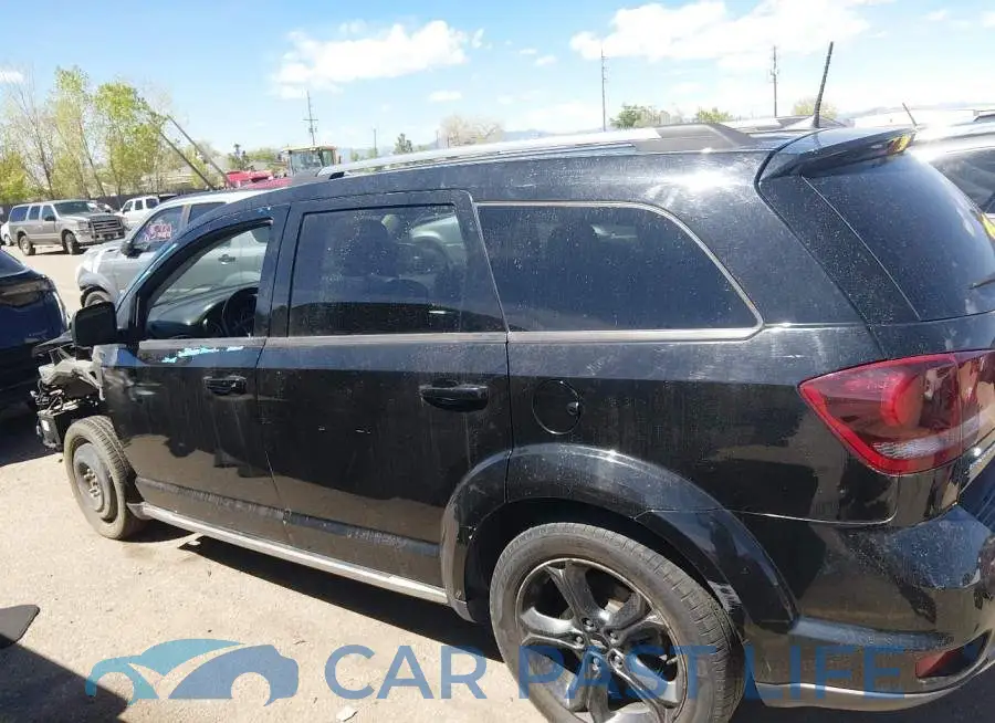3C4PDCGB8LT268359# 15