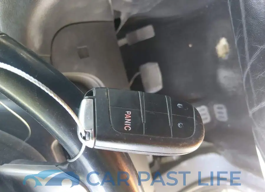 3C4PDCGB8LT268359# 11