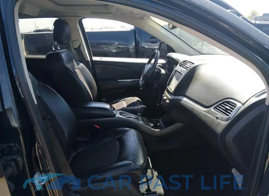 3C4PDCGB8LT268359# 5