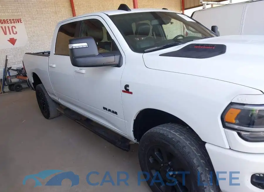 3C6UR5FL1PG518010# 13