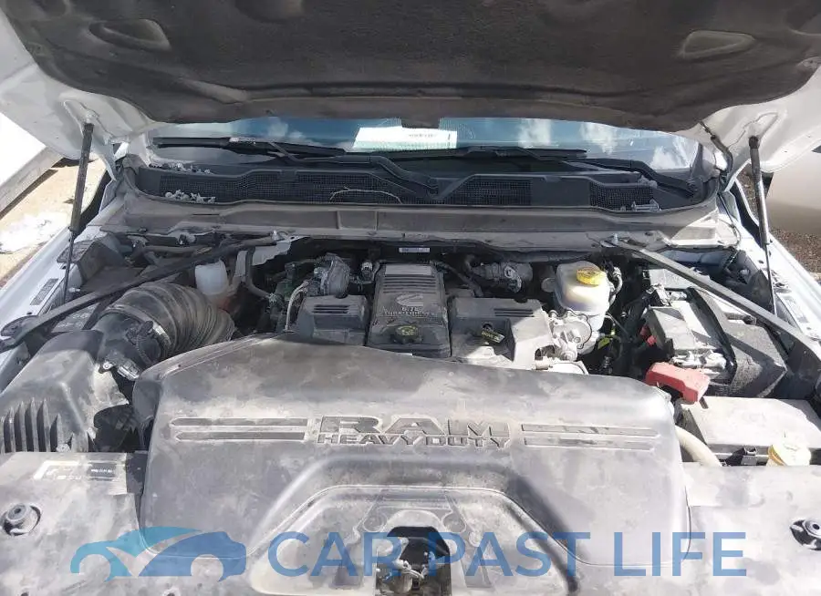 3C6UR5JL9RG343497# 10