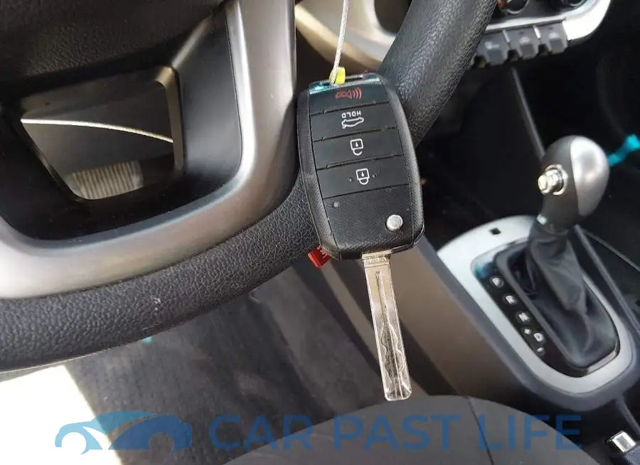 KNADM4A35H6034804# 11