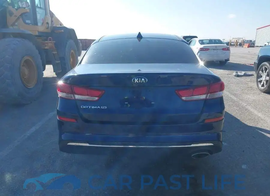 5XXGT4L38KG372898# 17