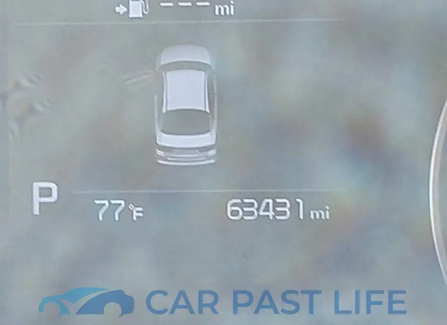 5XXGT4L38KG372898# 16