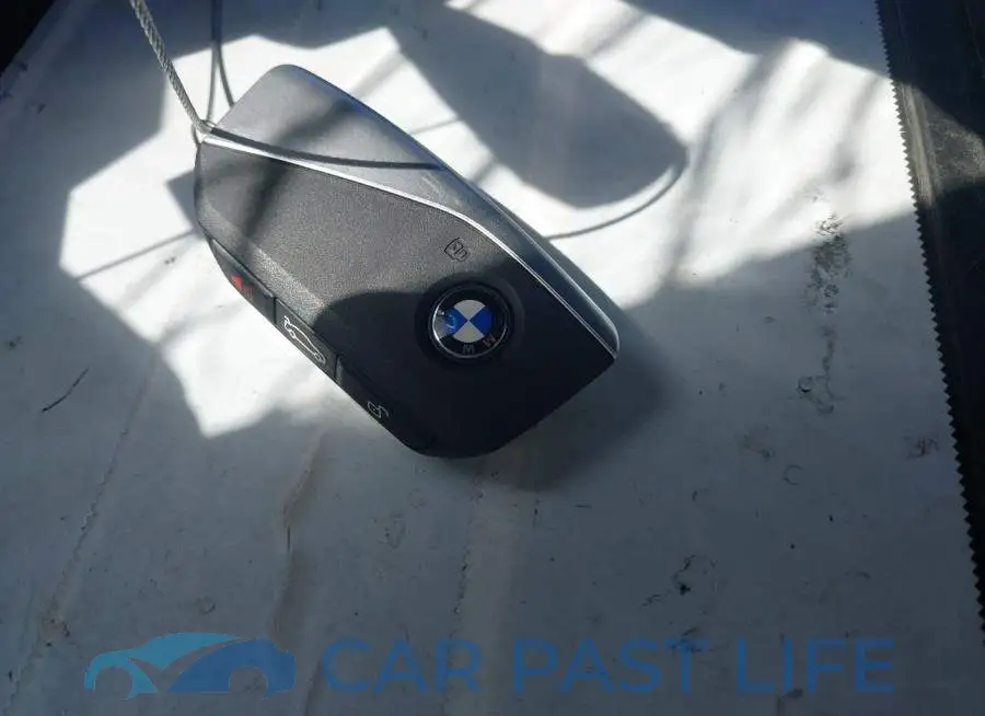 5UX53GP06T9231768# 11
