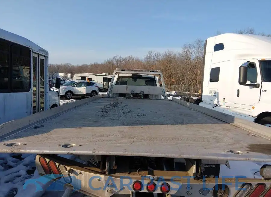 3C7WRNDJ6RG398987# 6