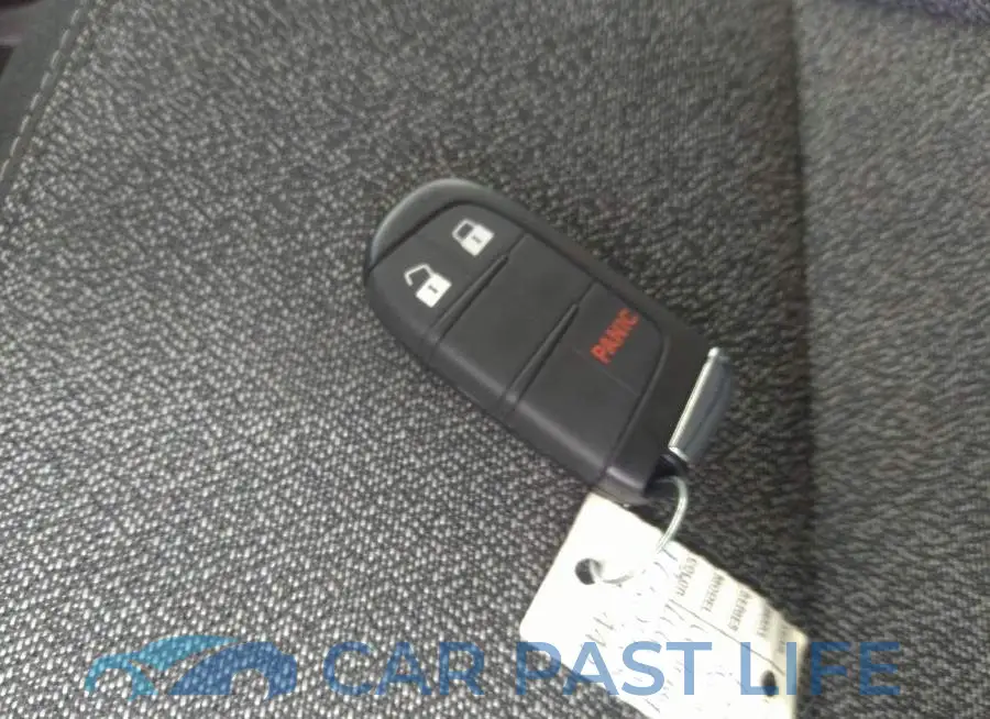 3C7WRVLG6PE527325# 11
