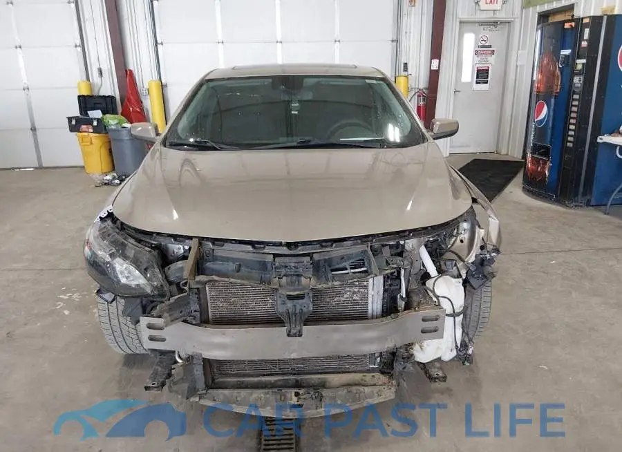 1G1ZD5ST7PF242509# 13