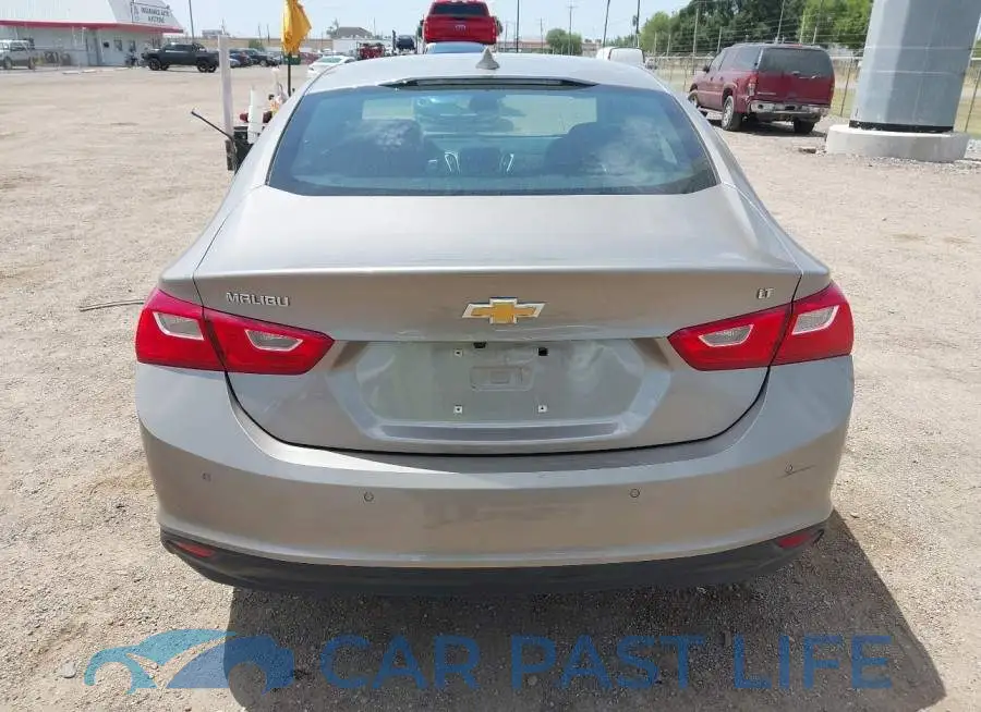 1G1ZD5ST8SF137194# 16