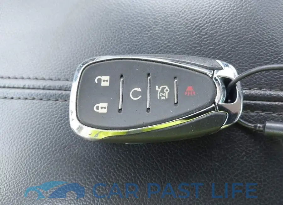 1G1ZD5ST8SF137194# 11