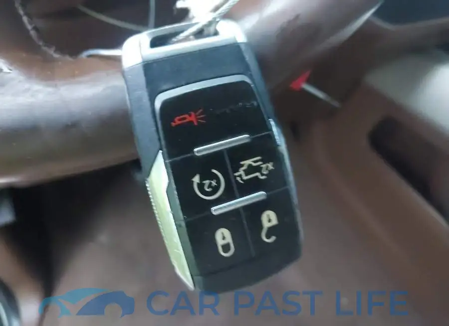 3C63RRJL1KG533853# 10