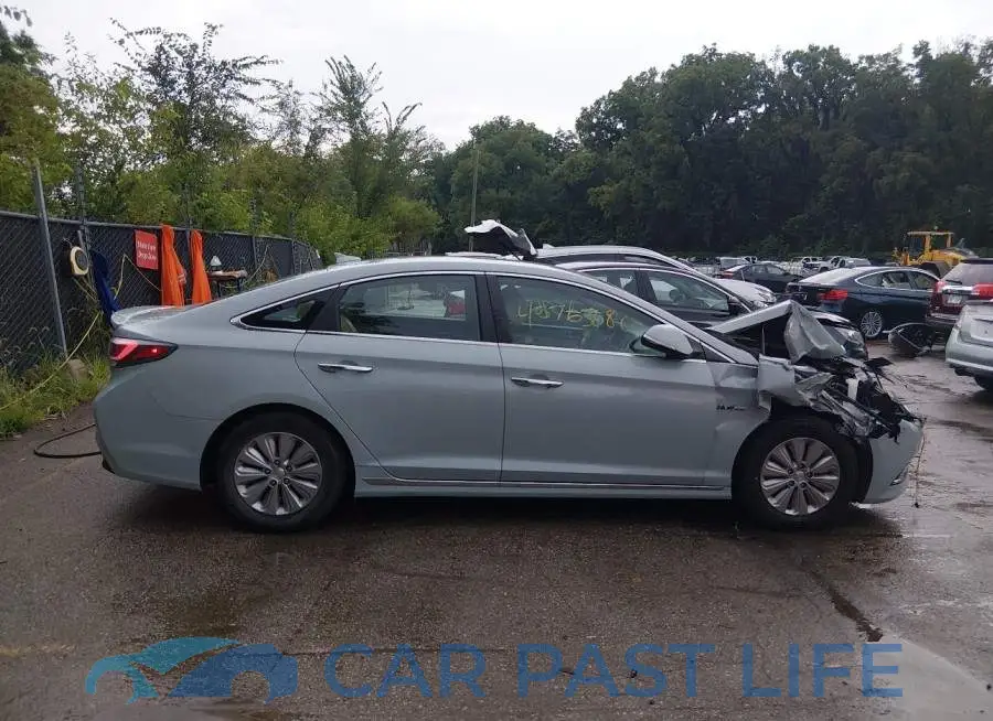 KMHE24L12GA015255# 13